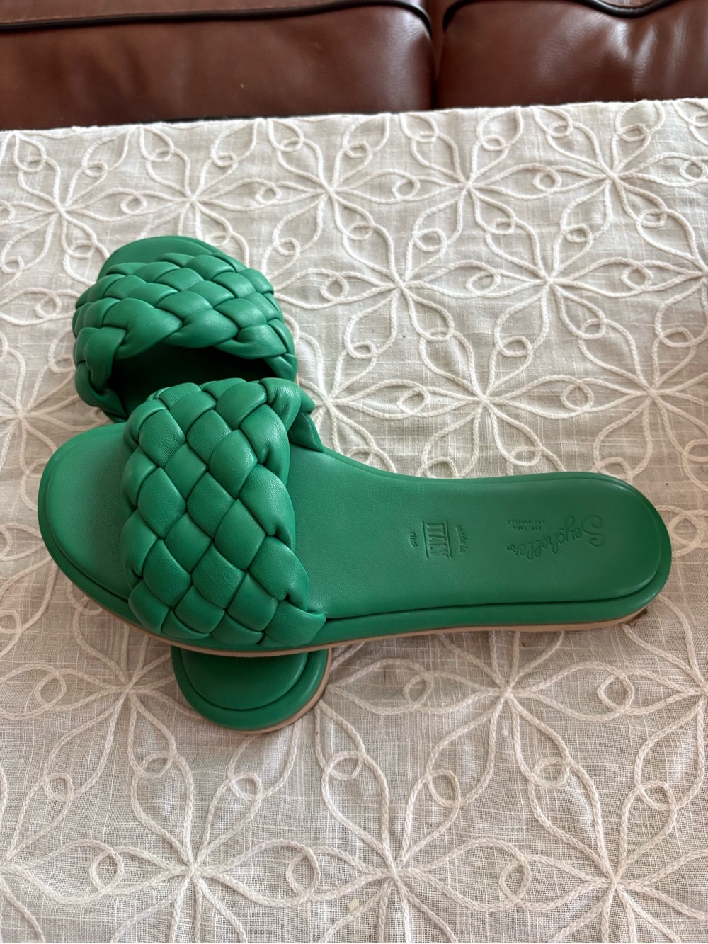 Seychelles Kelly Green Italian Leather Braided Strap Slides